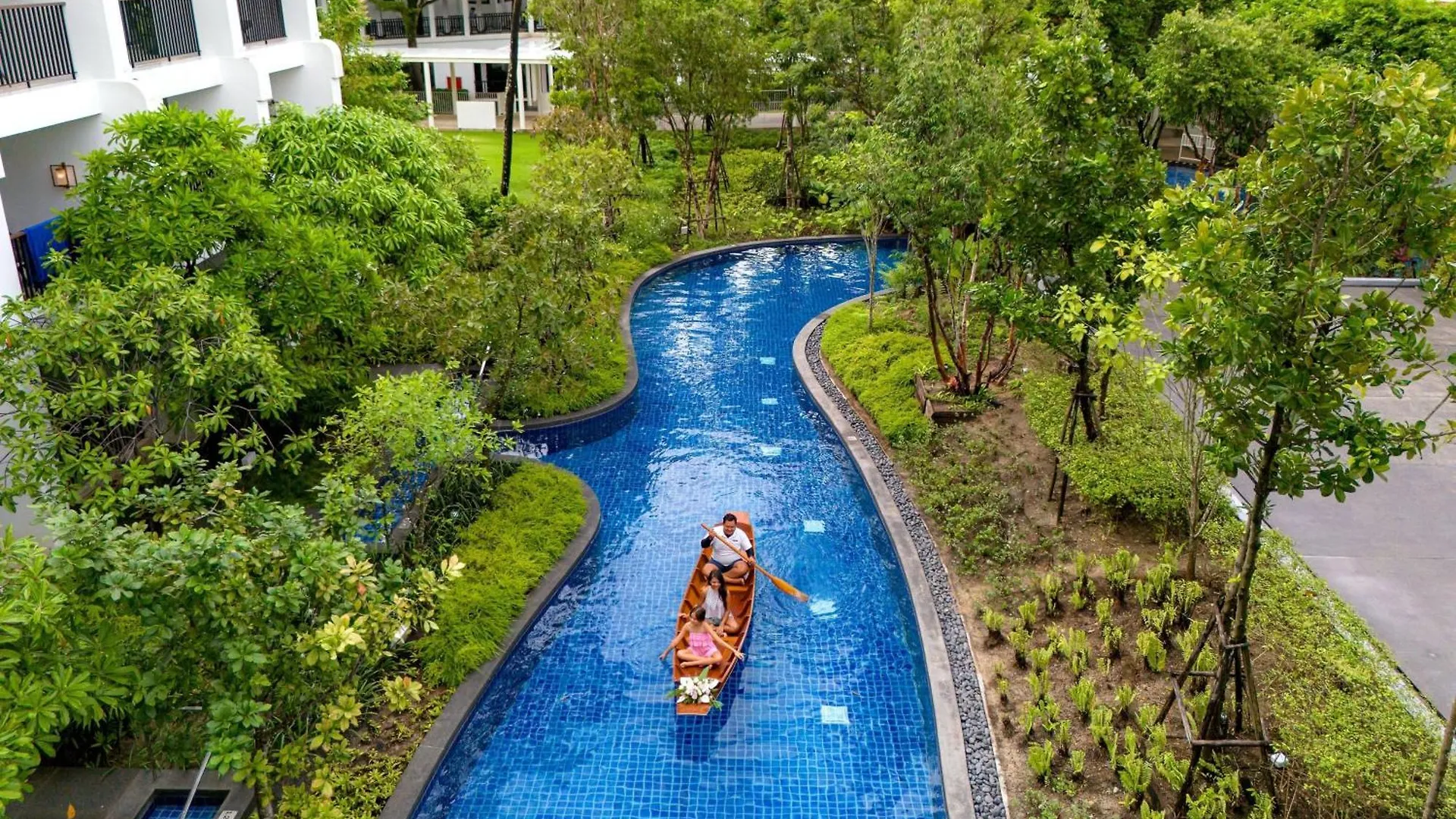 Jw Marriott Khao Lak Resort Suites