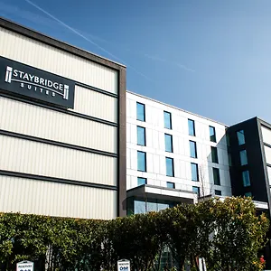 Staybridge London Heathrow - Bath Road, An Ihg 4* הית'רו